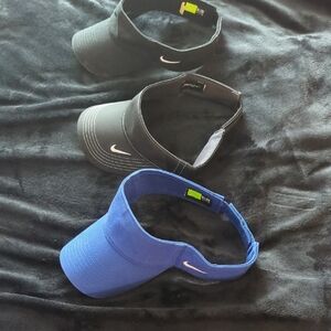 Nike Men's Black and Blue Visor Trio